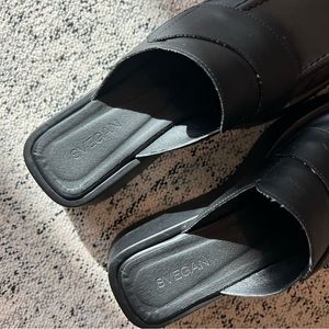 Alohas vegan leather backless loafers black